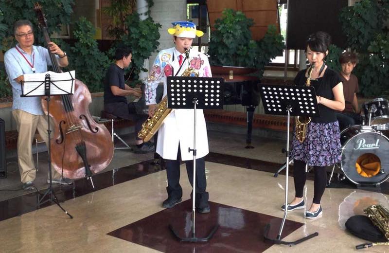 村シェフ, 村越洋一, プロフィール